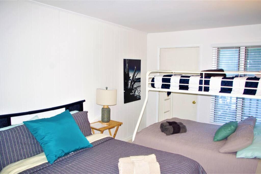 Bethany By The Sea 1st Of 2 Apartment *